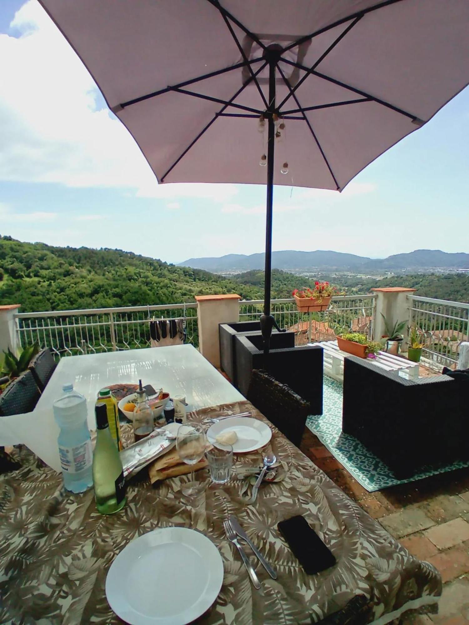 Comfortable Apartment With Sea View In Falcinello Exterior foto